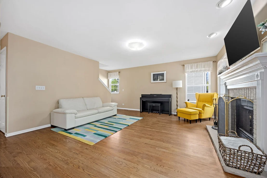 Photo of 3415 Rosecroft Lane