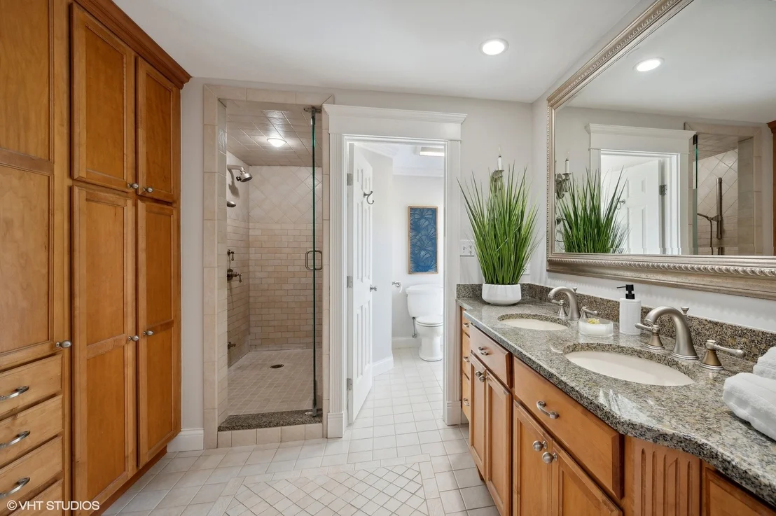Photo of 2547 Marian Lane