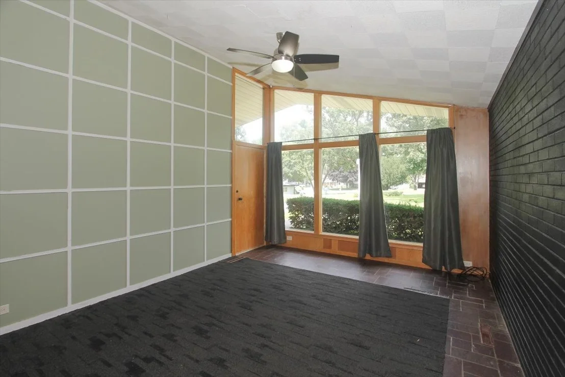 Photo of 701 W Stearns Road