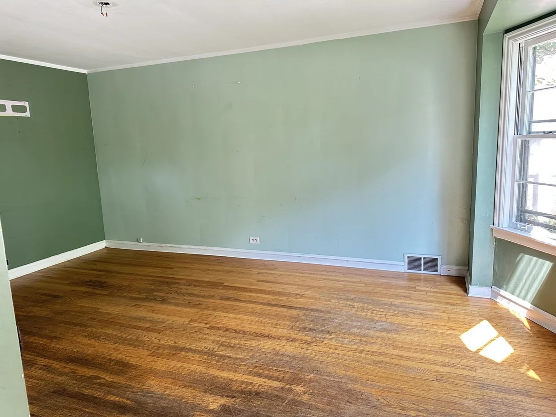 Photo of 1717 Mannheim Road