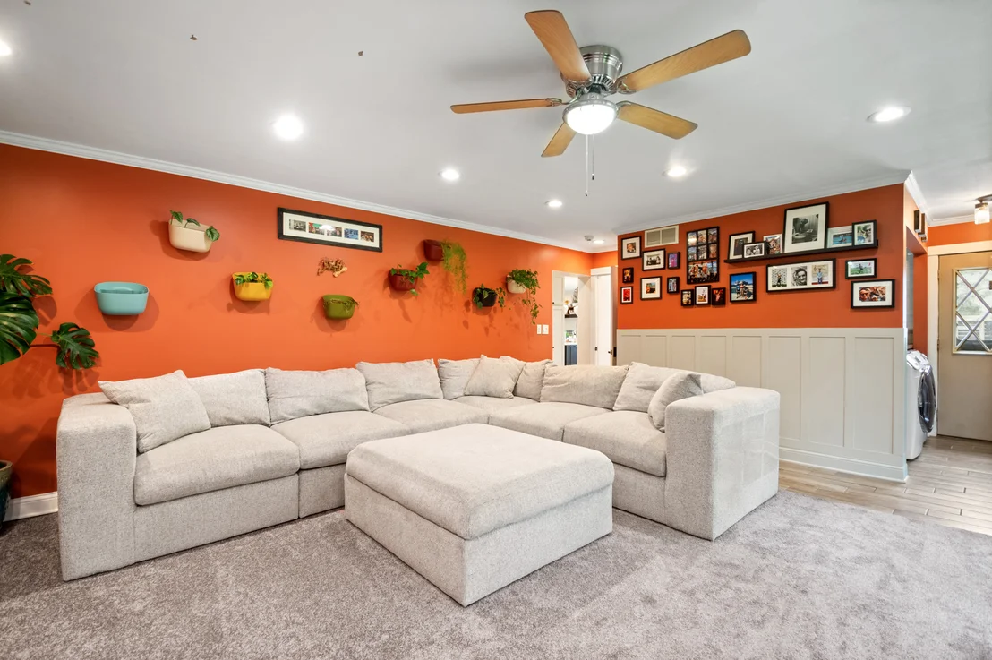 Photo of 17W214 W Hillside Lane