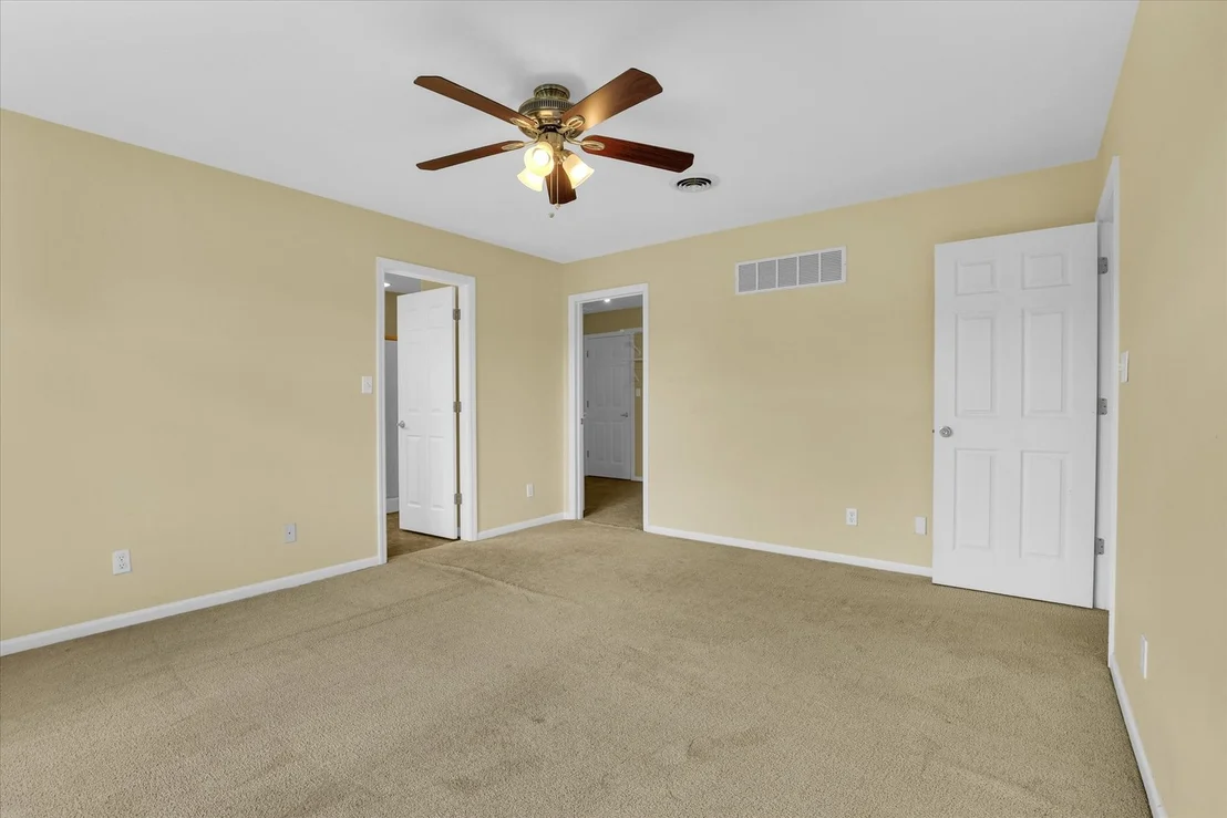 Photo of 1704 Bentbrook Drive