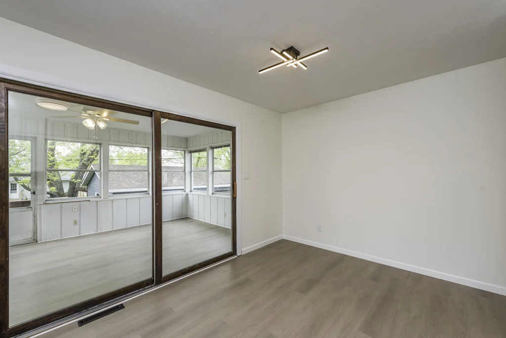 Photo of 1826 Willow Road