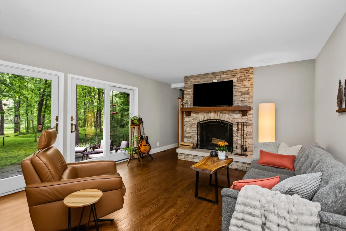Photo of 4N159 Wild Rose Road