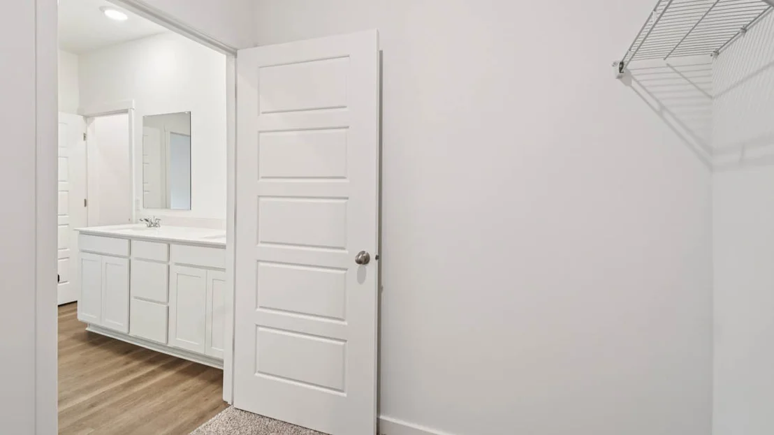 Photo of 6445 Maple Glen Drive