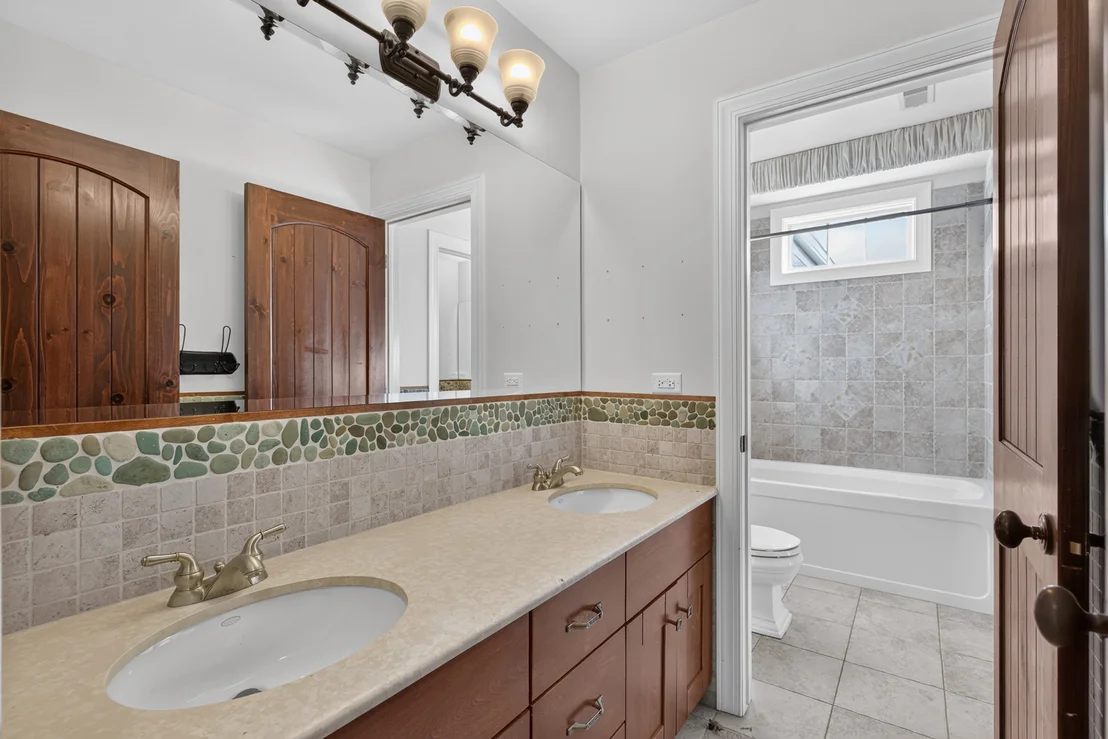 Photo of 25323 W Alison Road