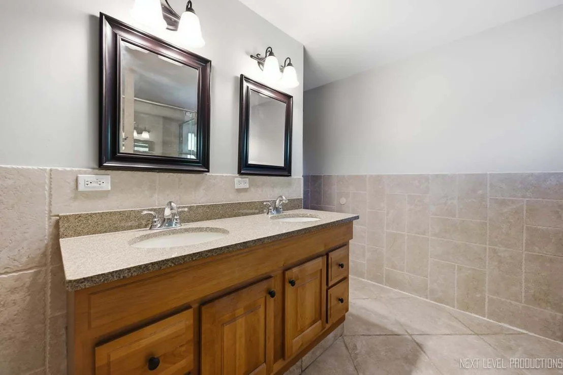 Photo of 4N849 White Pine Lane