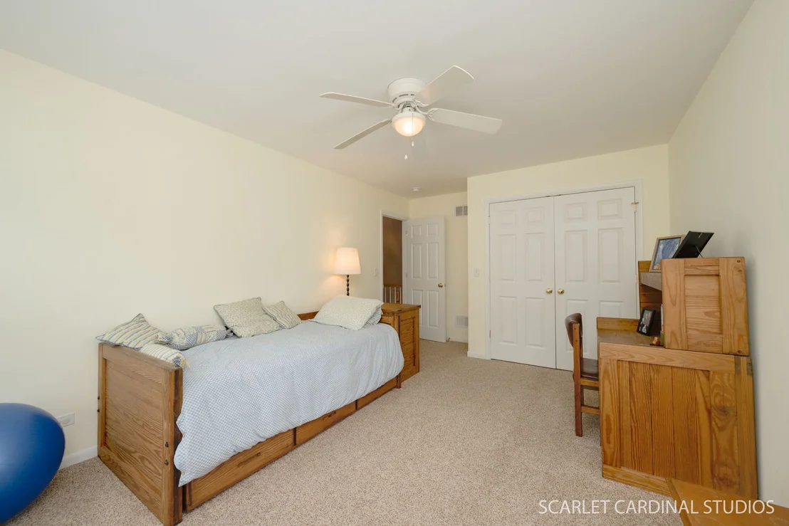 Photo of 1518 Center Avenue