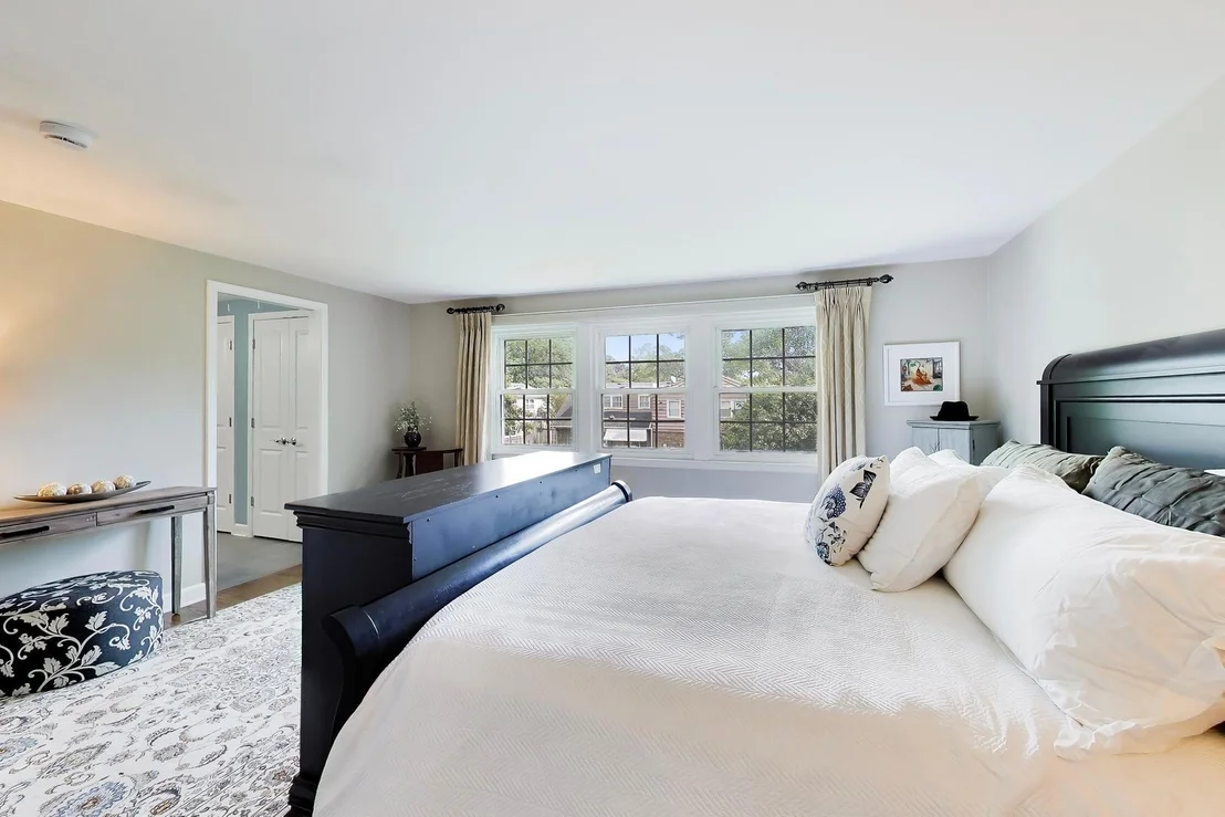 Photo of 3331 Maple Leaf Drive