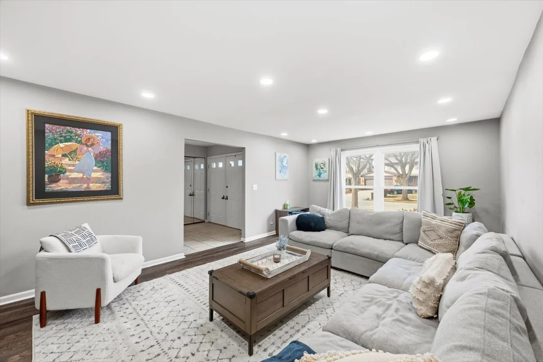Photo of 805 Sutton Drive