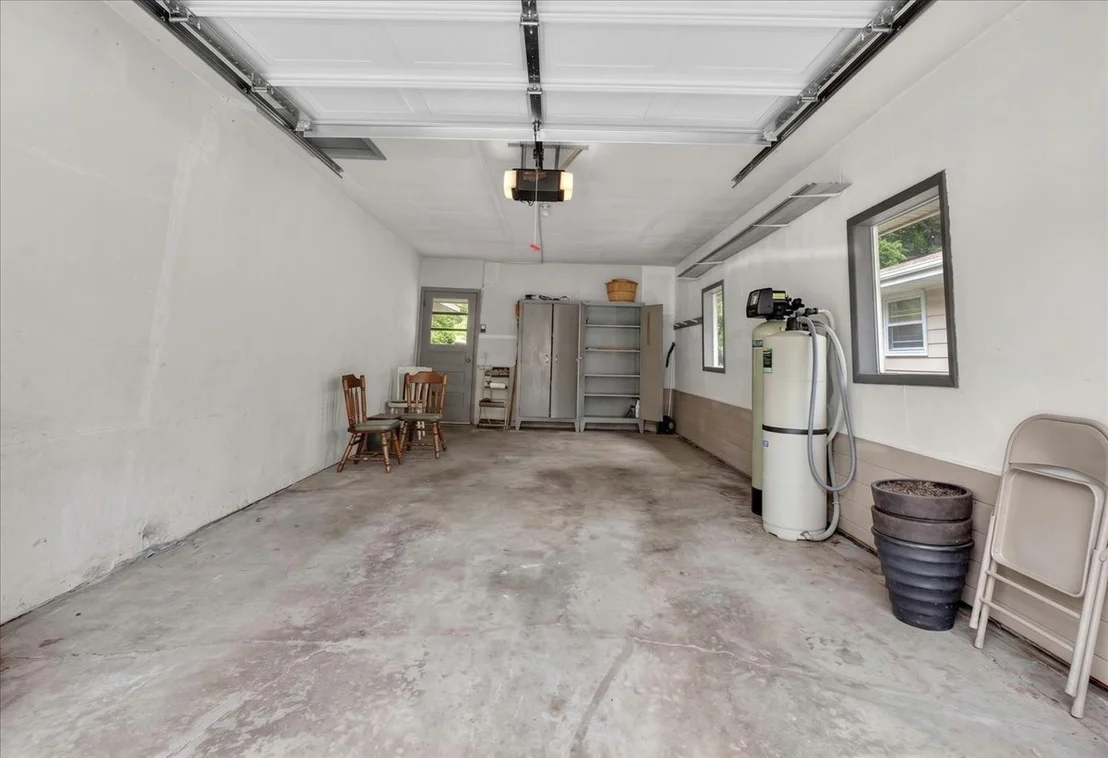 Photo of 404 Fairview Boulevard