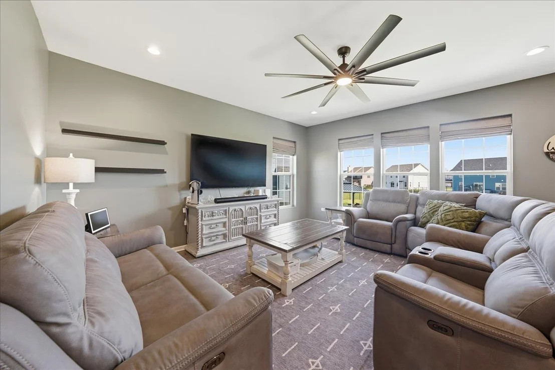 Photo of 21127 Coventry Circle
