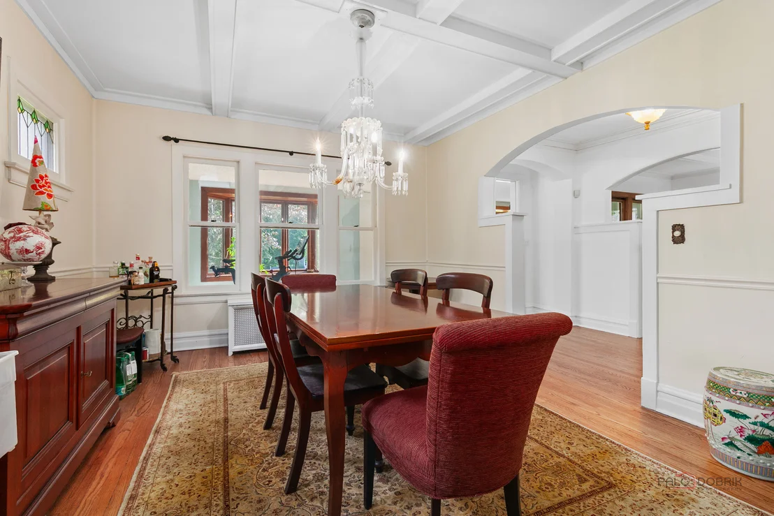 Photo of 136 Washington Circle
