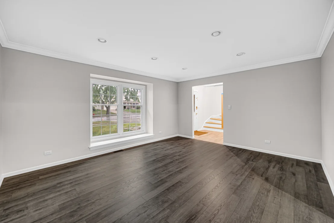 Photo of 910 KNIGHTSBRIDGE Lane