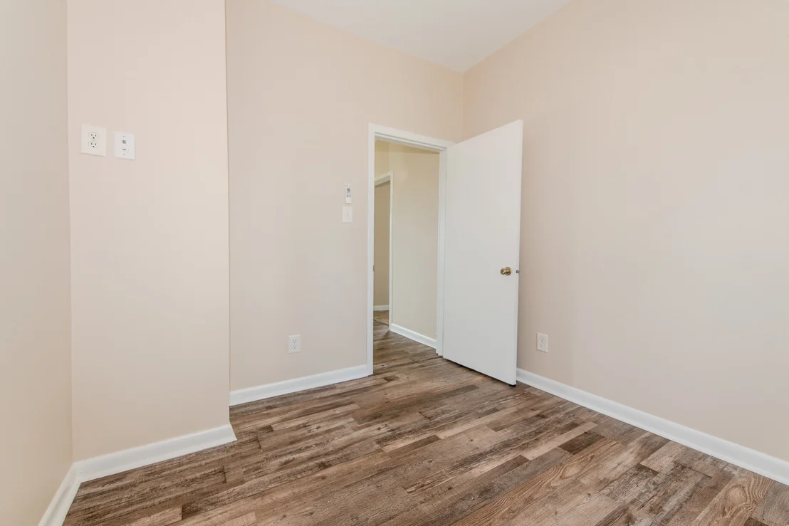 Photo of 236 W Johnson Street