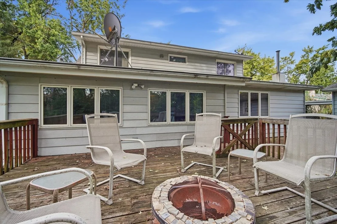 Photo of 912 Parmon Road