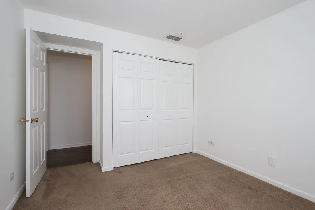 Photo of Unit A at 400 Woodview Circle