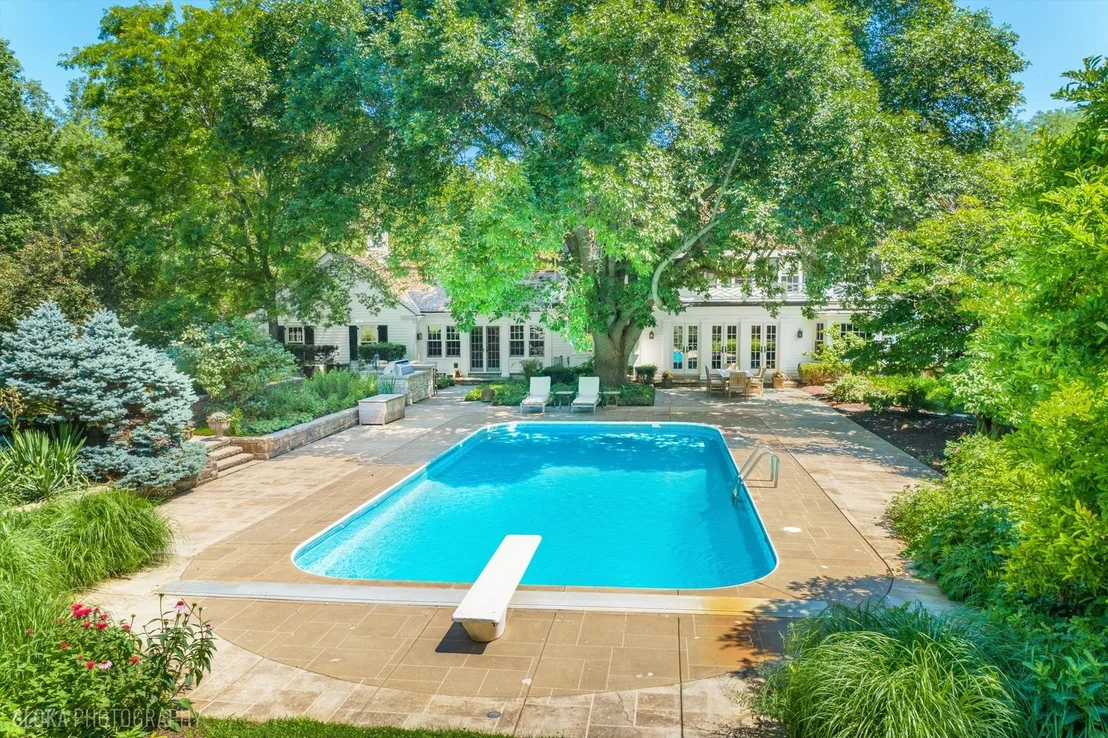 Photo of 13 Deepwood Road