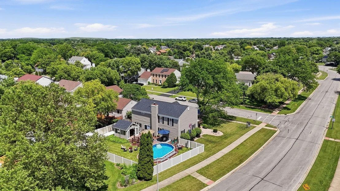 Photo of 702 Hickory Lane
