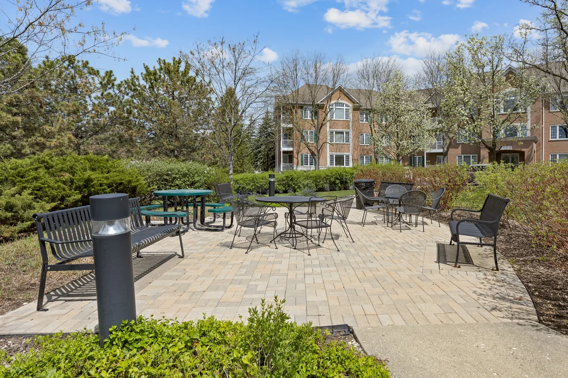 Photo of Unit 202 at 2640 Summit Drive