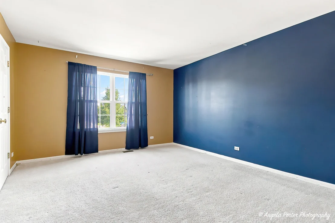 Photo of 429 W Newbridge Lane