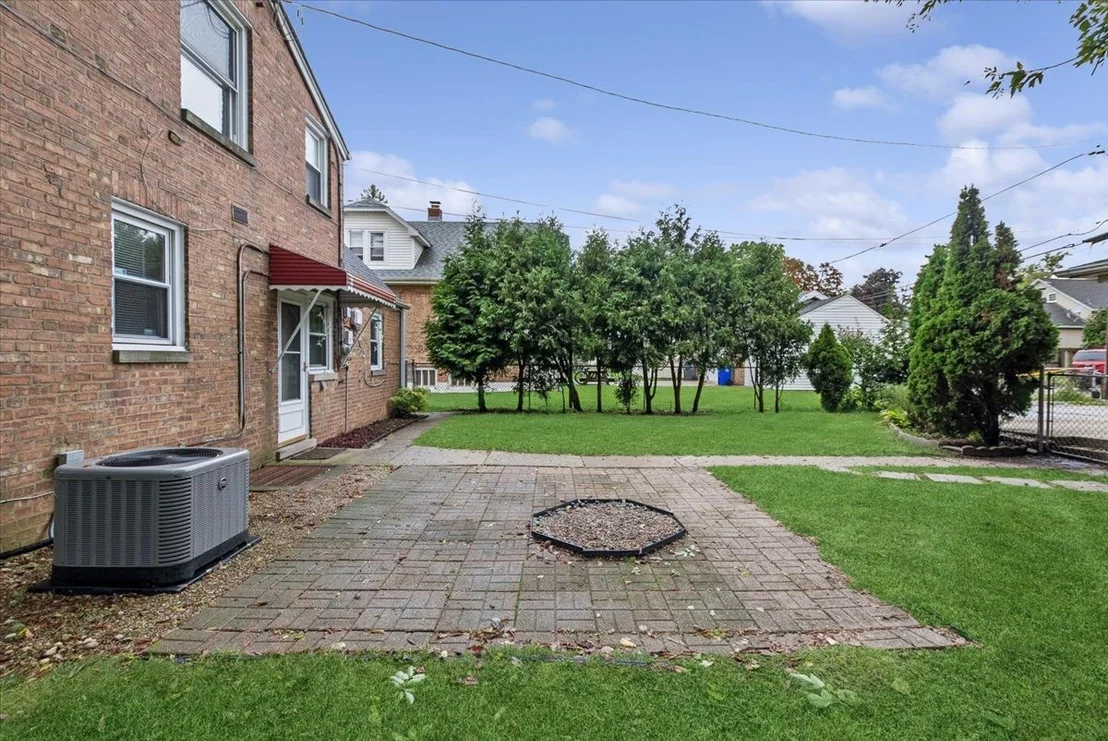 Photo of 8028 42nd Court