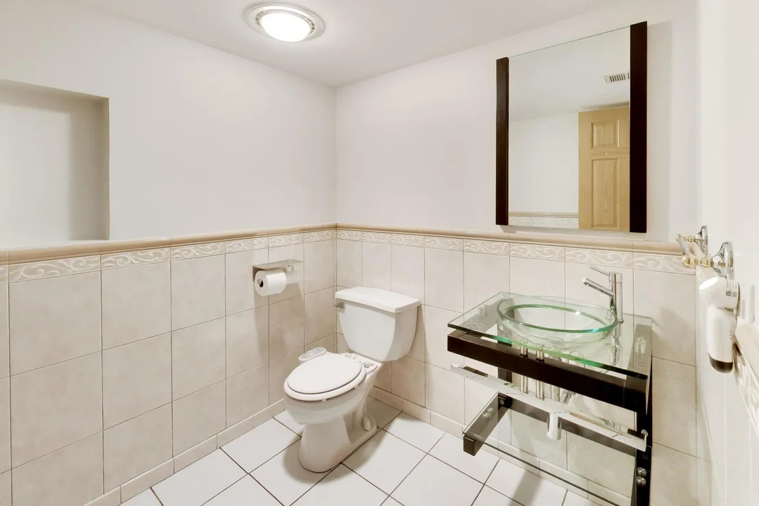 Photo of 801 E Golfview Drive