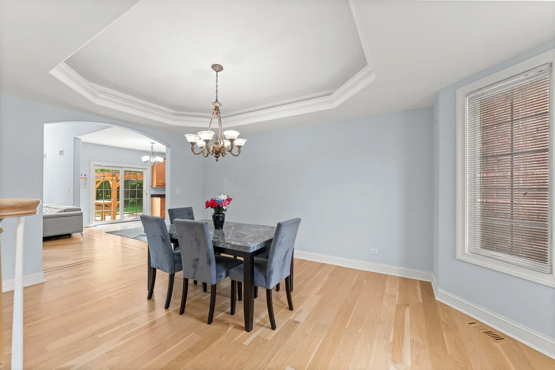 Photo of 281 N Forest Drive