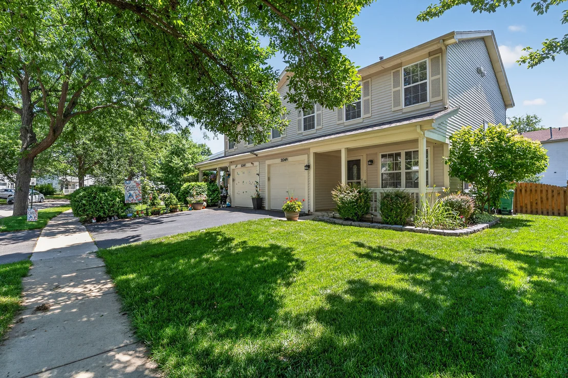 Photo of 21249 W Edison Lane