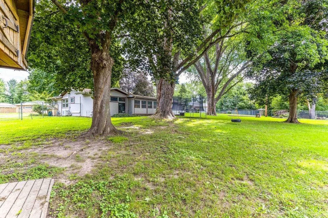Photo of 161 Crestwood Drive