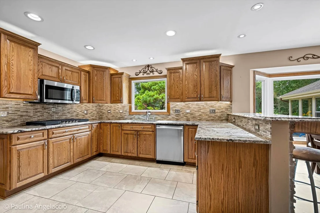 Photo of 22256 Cambridge Drive