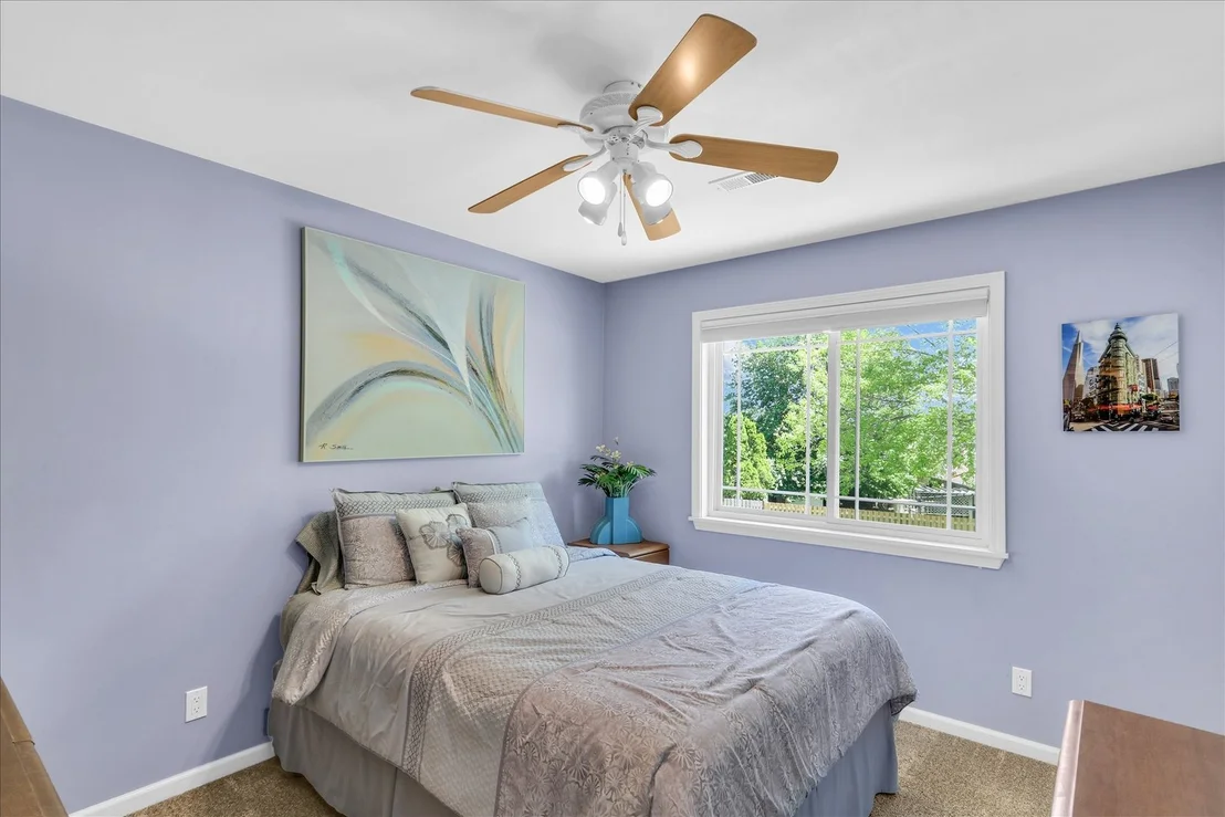 Photo of 613 Crestview Drive