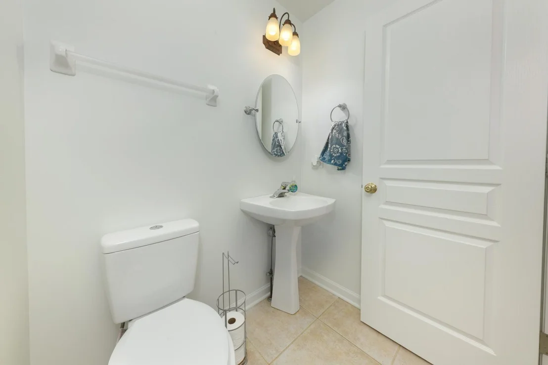 Photo of 2855 Clara Avenue