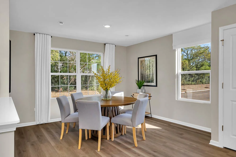 Photo of 1303 Foxglove Drive