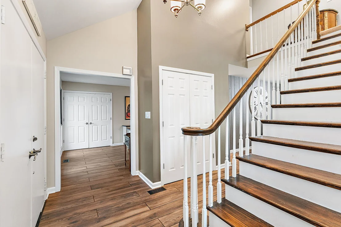 Photo of 40W719 Longshadow Lane