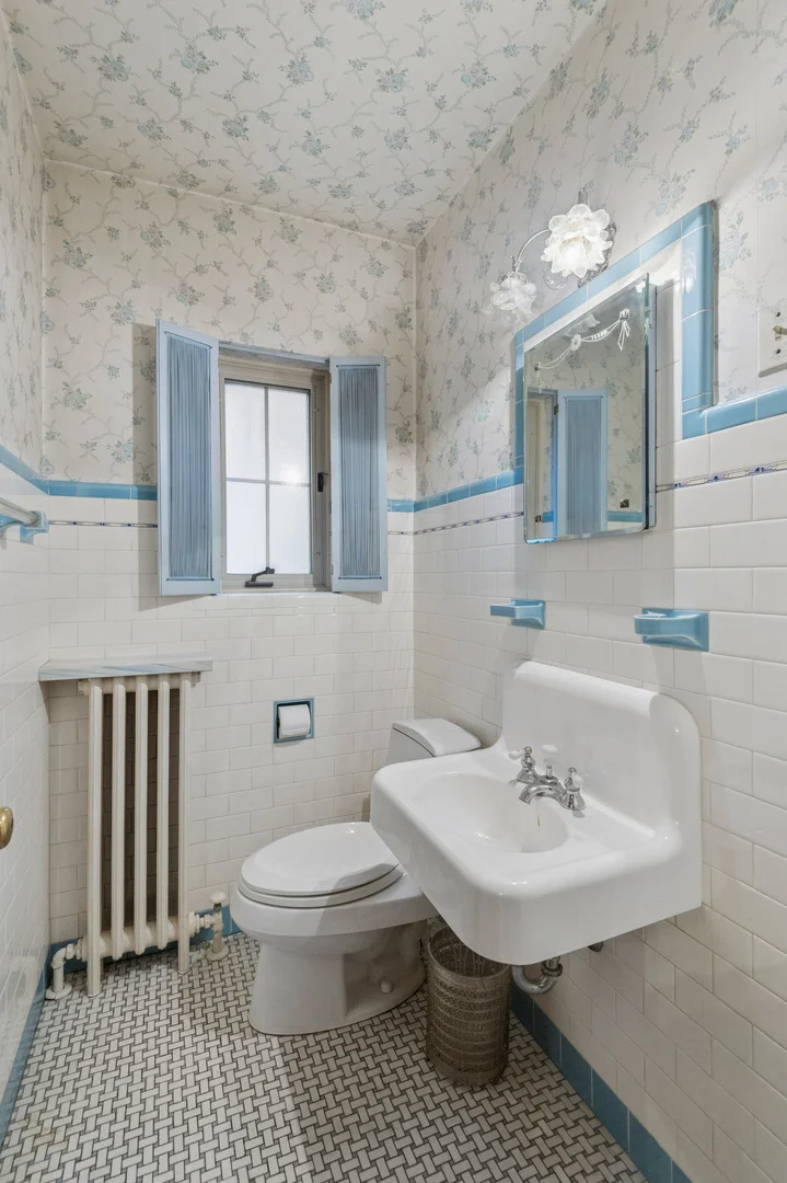 Photo of 1422 Franklin Avenue
