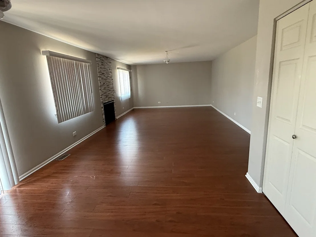 Photo of 2337 Queensbridge Drive