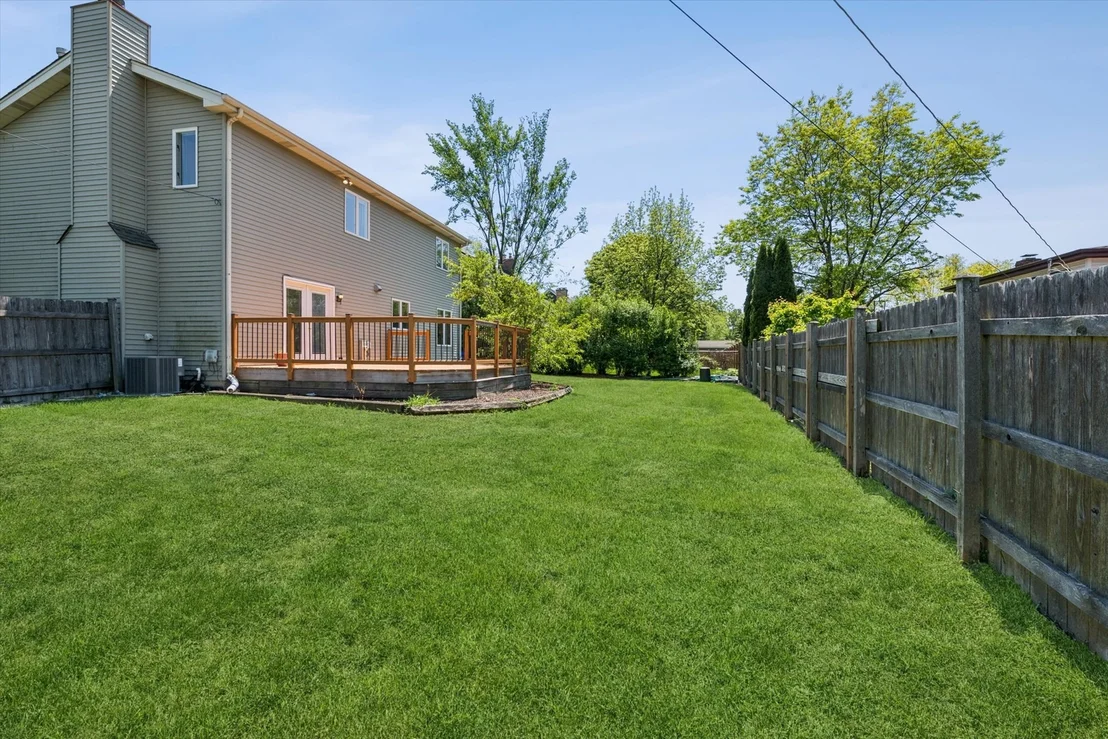 Photo of 2142 N Summit Street