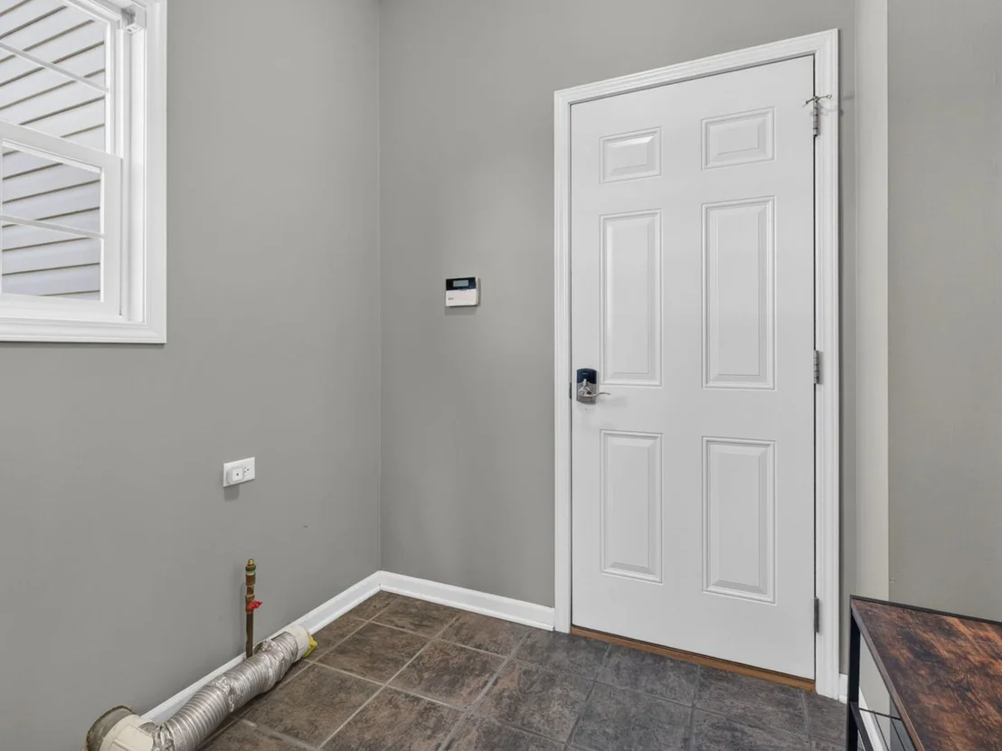 Photo of 1010 Heritage Drive