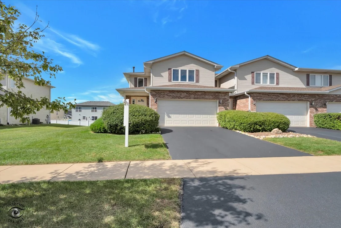 Photo of 1390 Somerset Drive