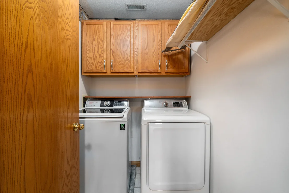Photo of 855 Magnolia Drive