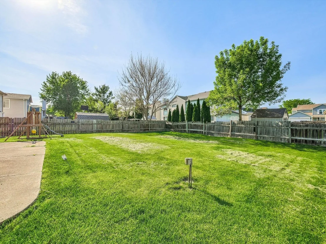 Photo of 191 Pebblecreek Trail