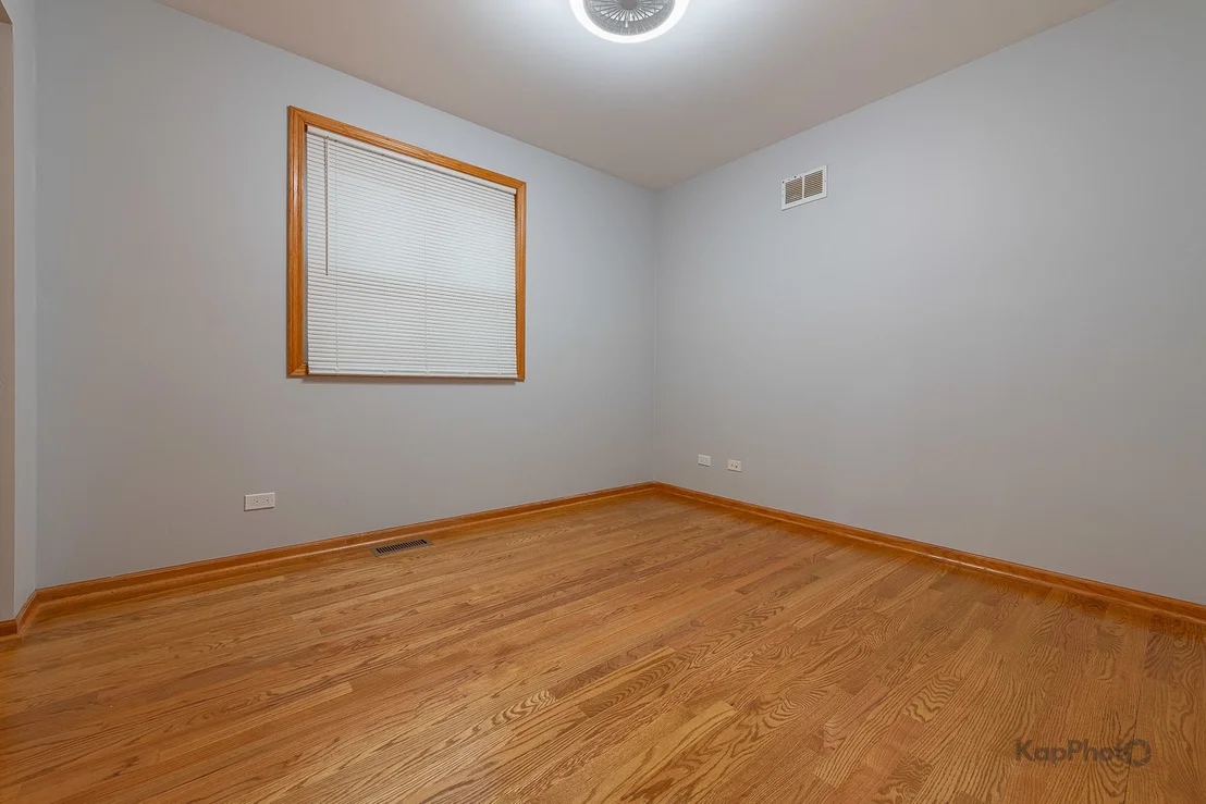Photo of 3548 S Artesian Avenue