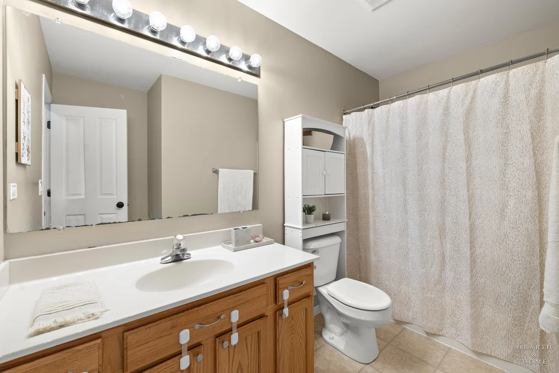 Photo of 5832 Landcaster Circle