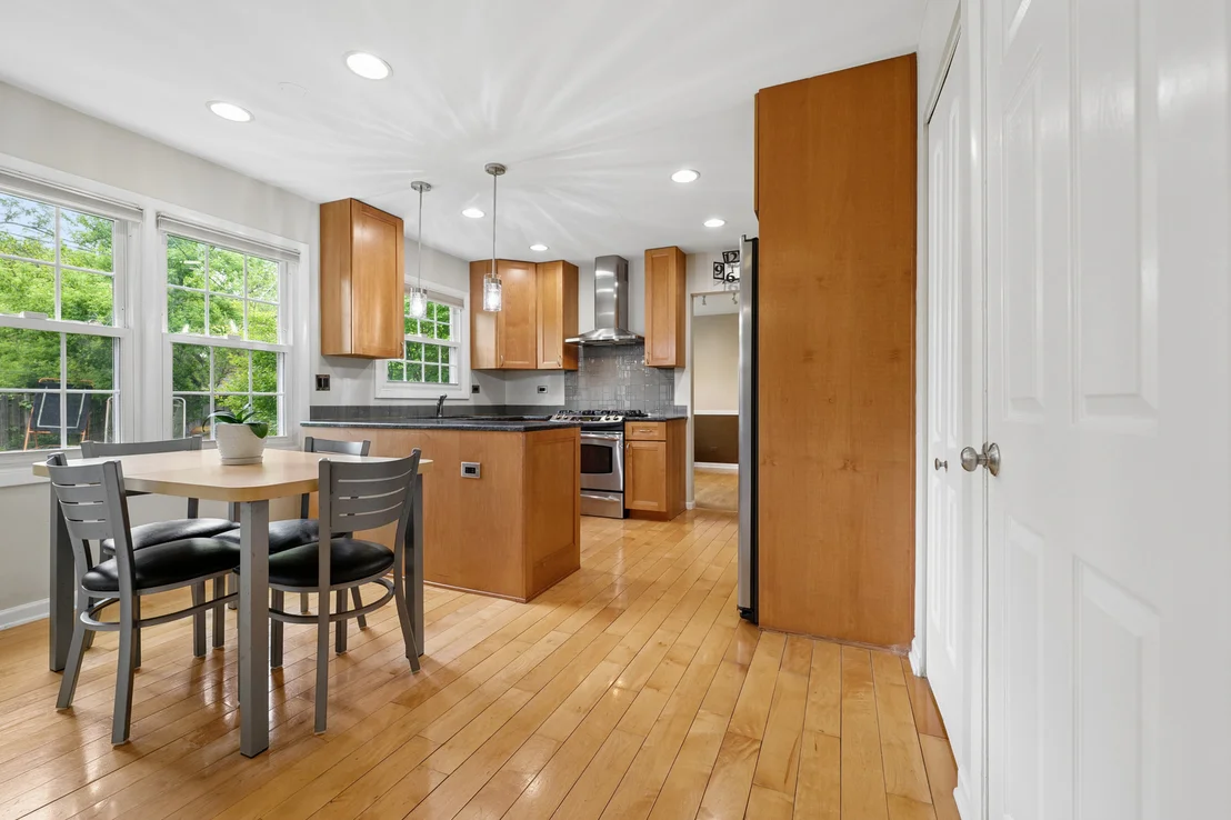 Photo of 1220 Anthony Lane