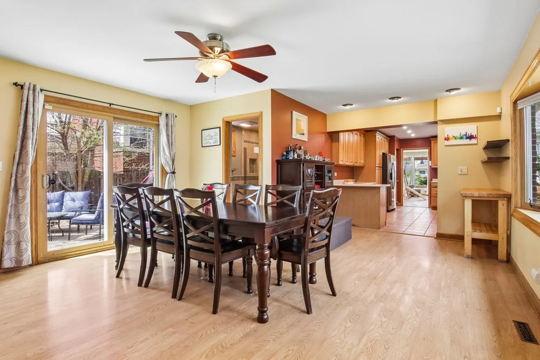 Photo of 245 Amherst Avenue