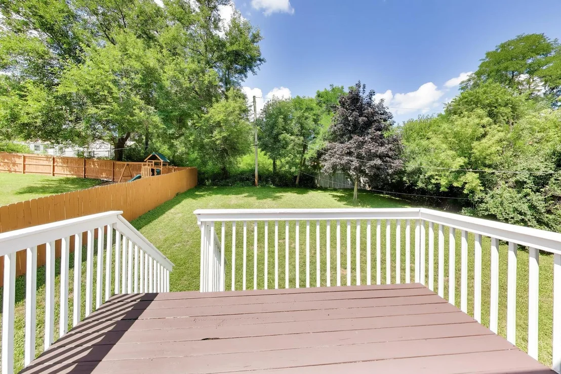 Photo of 5418 Hillside Drive