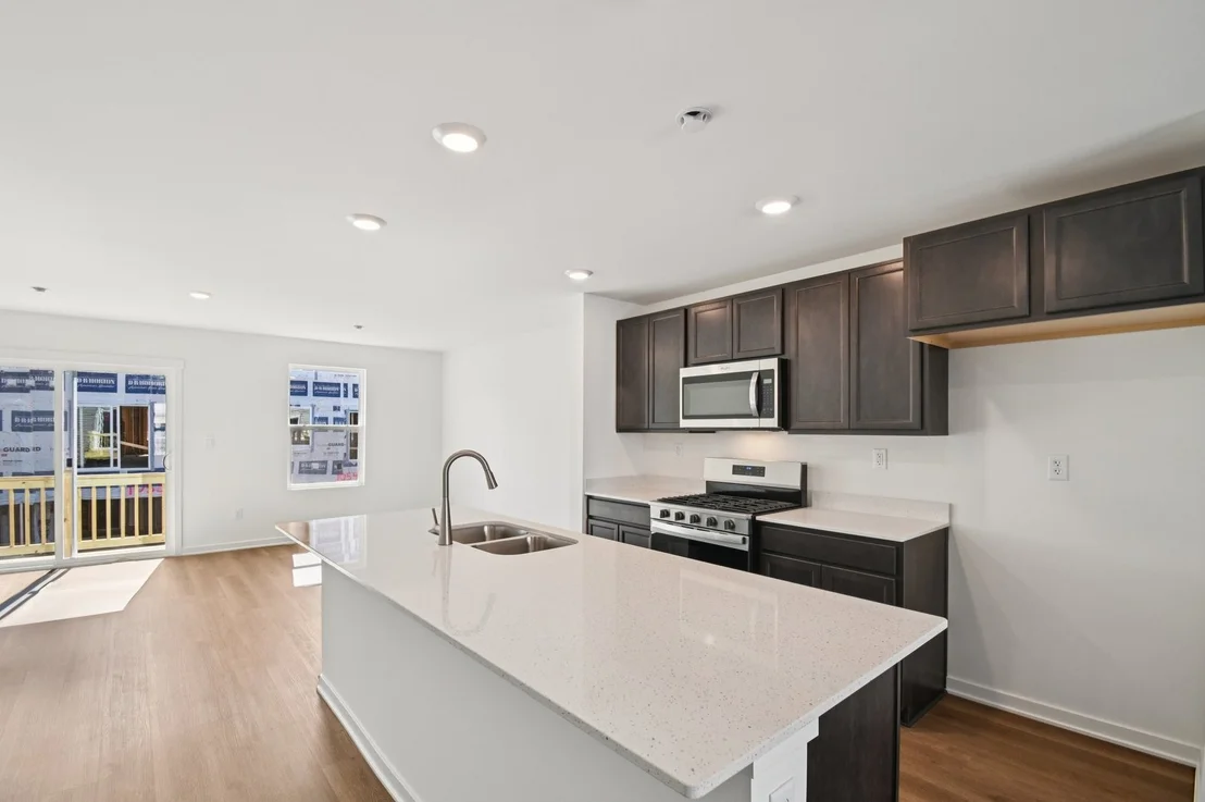 Photo of 1299 Foxglove Drive