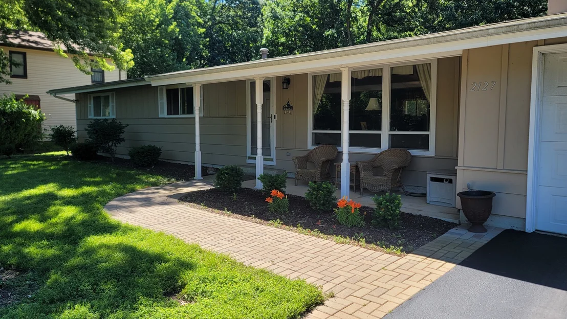 Photo of 2127 Salem Avenue