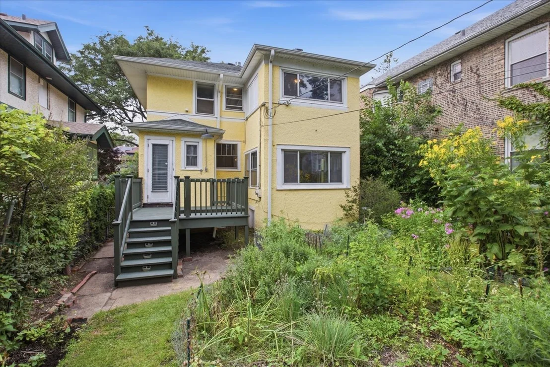 Photo of 1527 W JUNEWAY Terrace